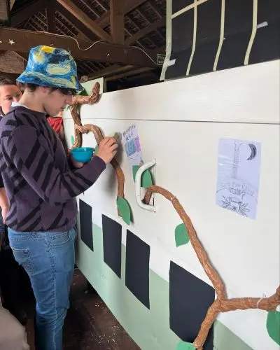 🎉 Preparing for the People’s Parade‼️This week, our Year 7 CASCADE group took a visit to the artists’ workshops to see how their designs have come to life! 🖌️✨

Through a series of workshops, the children decided that Stoke-on-Trent needed a new creature that eats rubbish, works with scientists, and looks after the environment! 🌿♻️

On Tuesday, they got to see their creation in real life, help with final decoration touches, and of course, try on their amazing costumes ready for the parade on Saturday. 🎭👗

We can’t wait to showcase their hard work and creativity at the People’s Parade! 🌟

citylearningtrust clttogether candaatclt PeoplesParade StokeOnTrent CASCADE Year7Creatives StokeCreates StokeCentenary